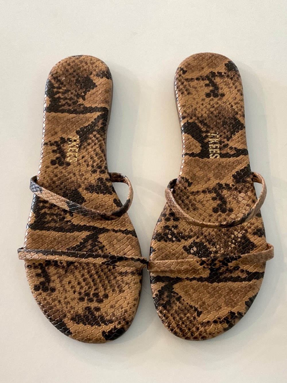 TKEES Gemma Snake in Black Brown Size 7